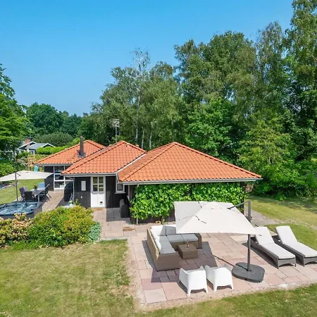Elline - 450m From The Sea In Sealand By Interhome * Graested